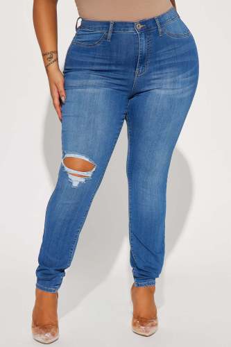Personalized distressed fashionable jeans