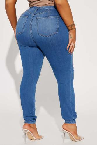Personalized distressed fashionable jeans