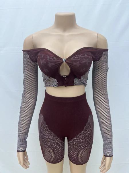 Double layer splicing long sleeved open navel top hollow shorts set