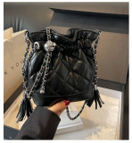Lingge Chain Bucket Bag Shoulder Bag