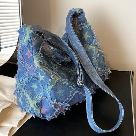 Large capacity canvas bag with checkered underarm bag