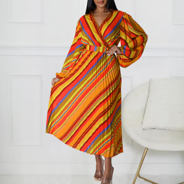 Polo collar long sleeved large swing dress
