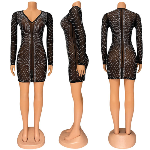 V-neck mesh hot diamond perspective long sleeved dress