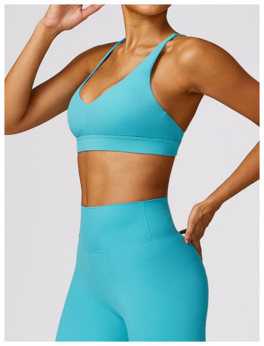 Long sleeved and pants sports suit