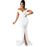 Large V-neck slightly wrinkled tight fitting dress