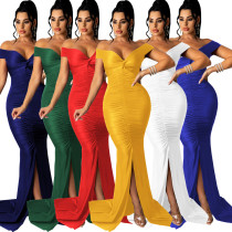 Large V-neck slightly wrinkled tight fitting dress