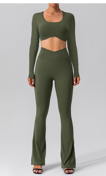 Quick drying tight fitting sports long sleeved suit