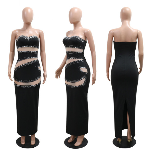 Strapless sleeveless long hip hugging dress