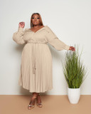 Women's plus size solid color pleated skirt