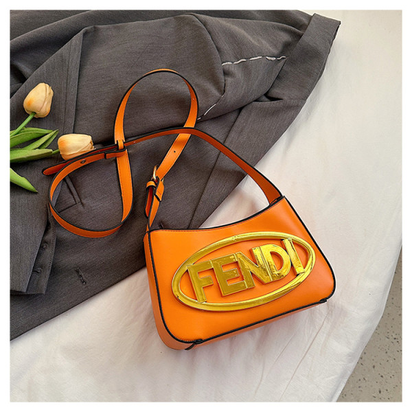 Single shoulder diagonal cross bag