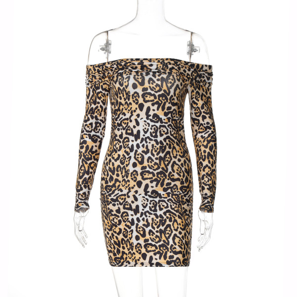 Long sleeved one-piece collar printed hip hugging dress