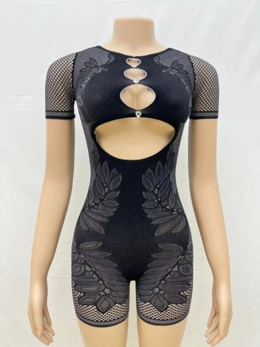 Round neck five quarter sleeve hollowed out one-piece knitted jumpsuit shorts