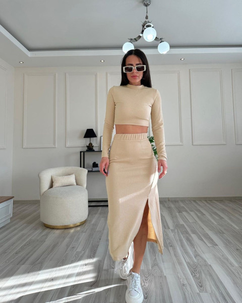 Solid color pit stripe round neck long sleeved women's two-piece set