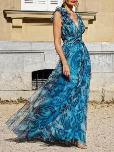 Large skirt printed dress
