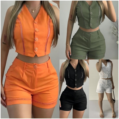 Women's sleeveless suit