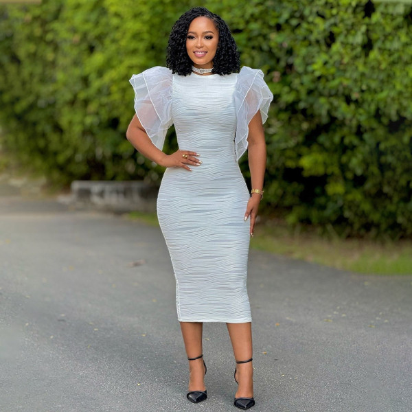 Splicing lotus leaf sleeve dress