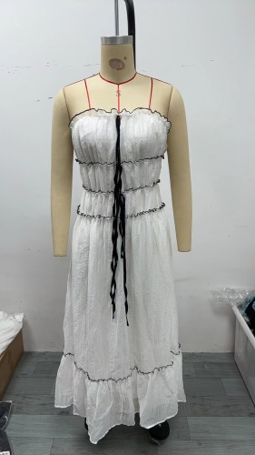 Wrinkled off shoulder sleeveless dress