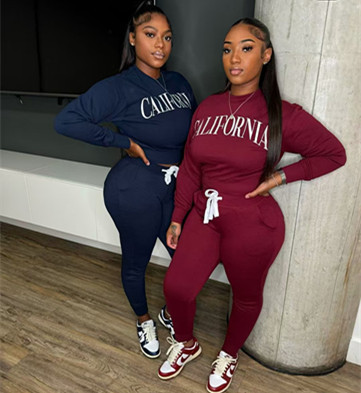 Long sleeved round neck sweatshirt with letter printed sports pants