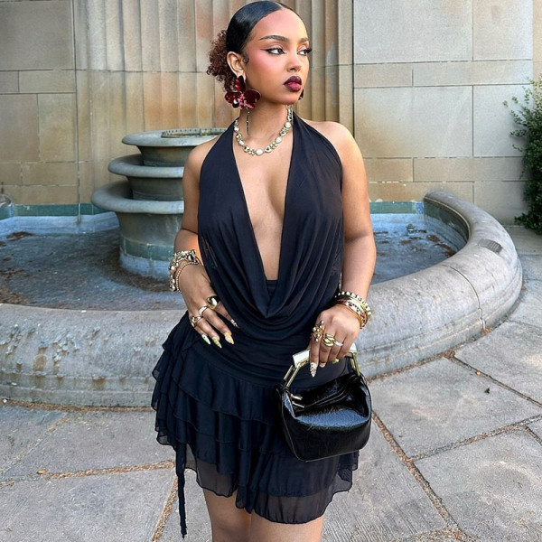 Hanging neck swinging collar sleeveless mesh patchwork skirt set