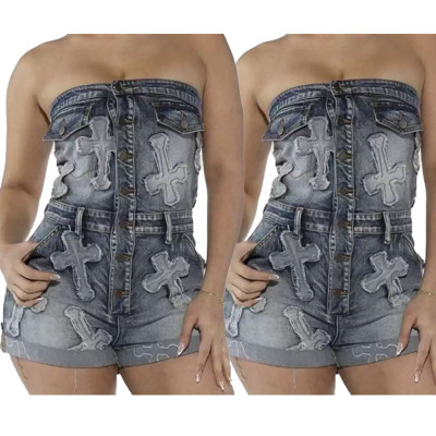 Embroidered strapless elastic shorts