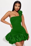 Lotus leaf edge one shoulder strapless waist cinching dress