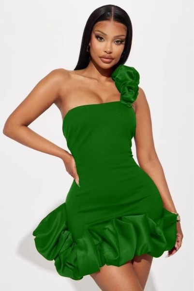 Lotus leaf edge one shoulder strapless waist cinching dress