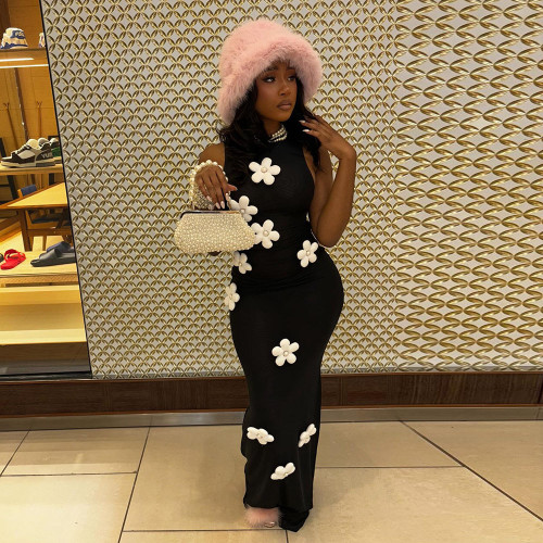 Sleeveless hollow out long detachable flower dress