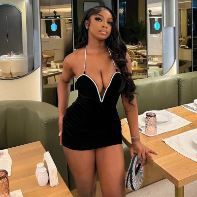 Color blocked backless deep V-strap dress