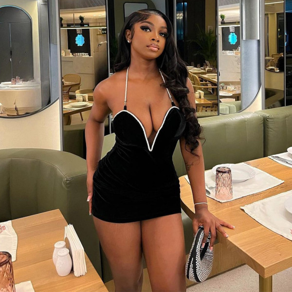 Color blocked backless deep V-strap dress