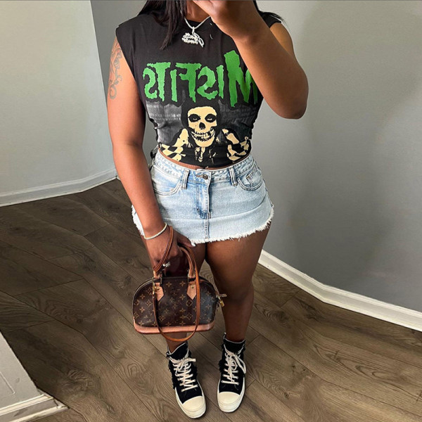 Cartoon printed sleeveless short top