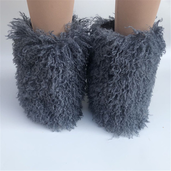 Wool snow boots