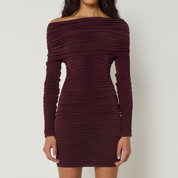 Long sleeved pleated sloping shoulder bag hip dress