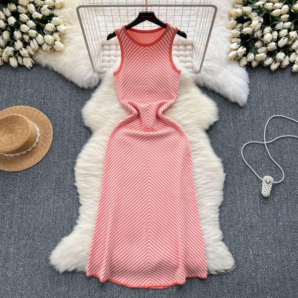 Color blocked striped knitted dress