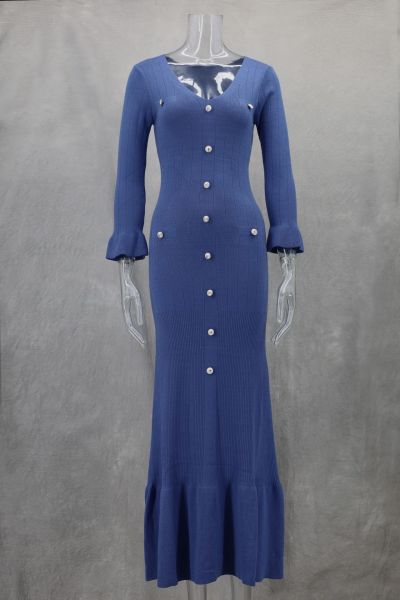 Long knitted long sleeved dress