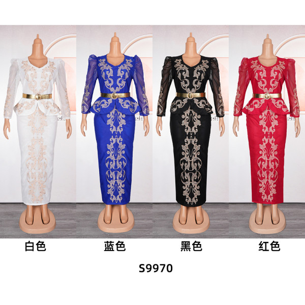 Large size rhinestone studded V-neck dress dress