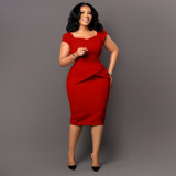 Square collar short sleeved hip hugging dress