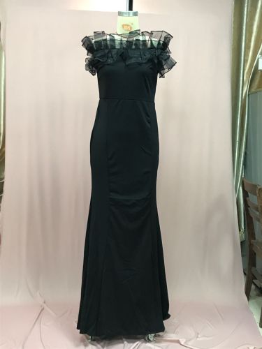 Elastic Knitted One Shoulder Small Tail Dress