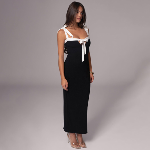 Strapless, sleeveless lace up, hip hugging dress