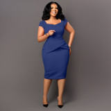 Square collar short sleeved hip hugging dress