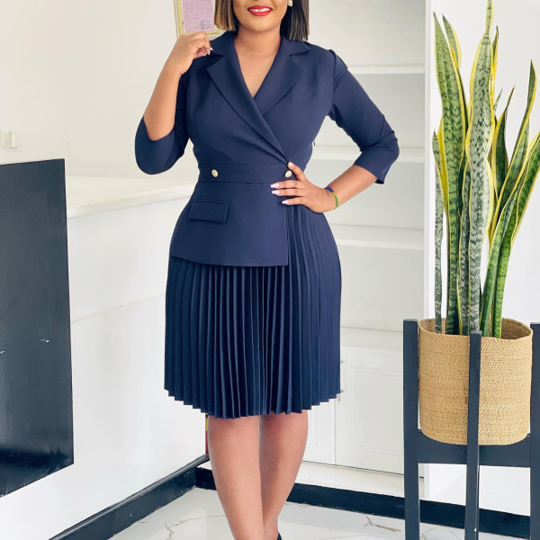 Suit collar solid color pleated dress