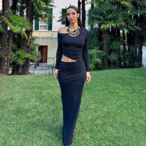 Slanted shoulder long sleeved exposed navel irregular long dress