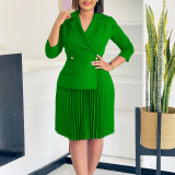 Suit collar solid color pleated dress