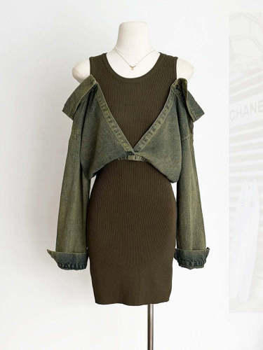 Women's patchwork denim jumpsuit dress with buttocks