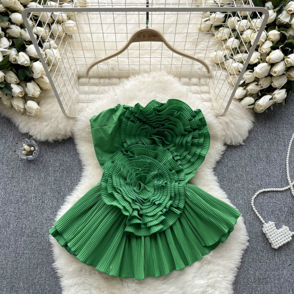 Heavy duty pleated three-dimensional irregular ruffle edge skirt