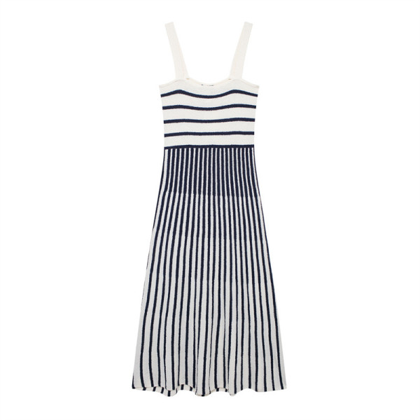 Slant cut slim knit camisole dress