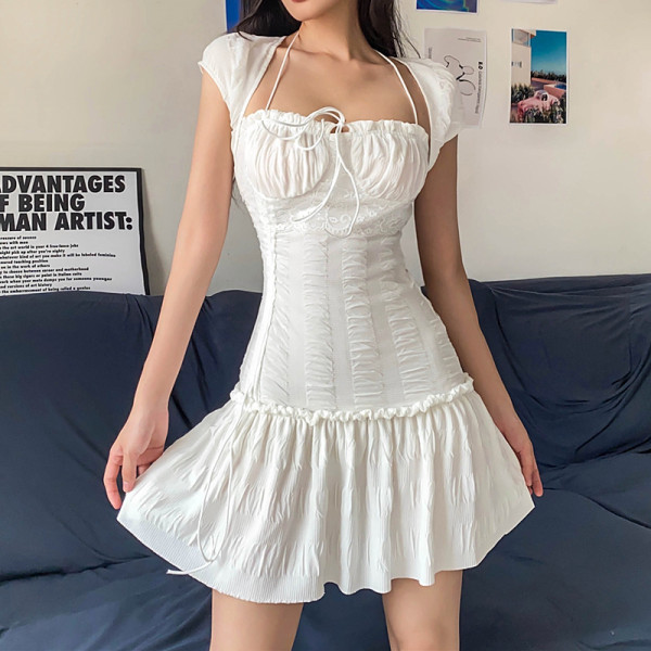 Low cut square neck halter tied short sleeved pleated dress