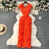 Pleated three-dimensional ruffle edge dress