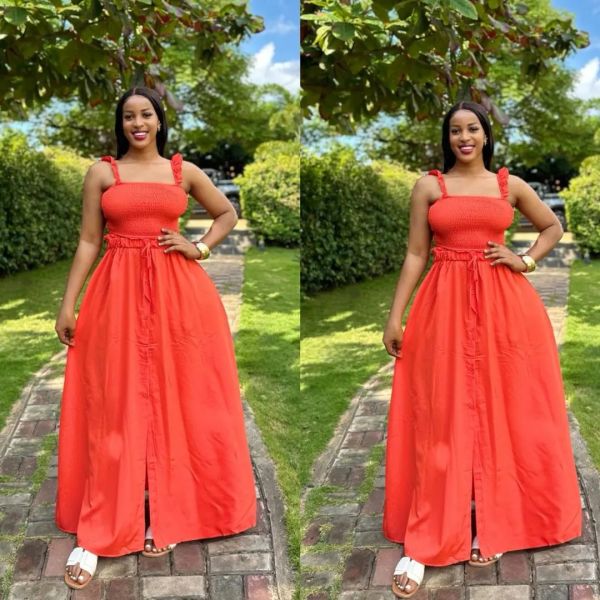 Solid color women's dress