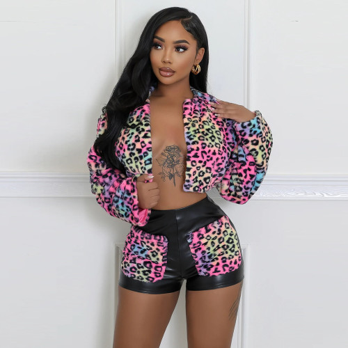 Two piece set with thickened fur and exposed navel hollow short outfit