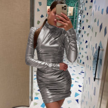 Wrinkled long sleeved hip hugging dress